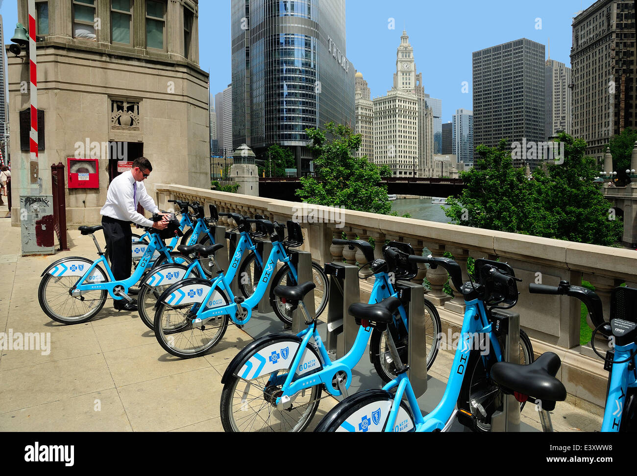 Chicago DIVVY bicycle rental station at N. State Street Bridge with