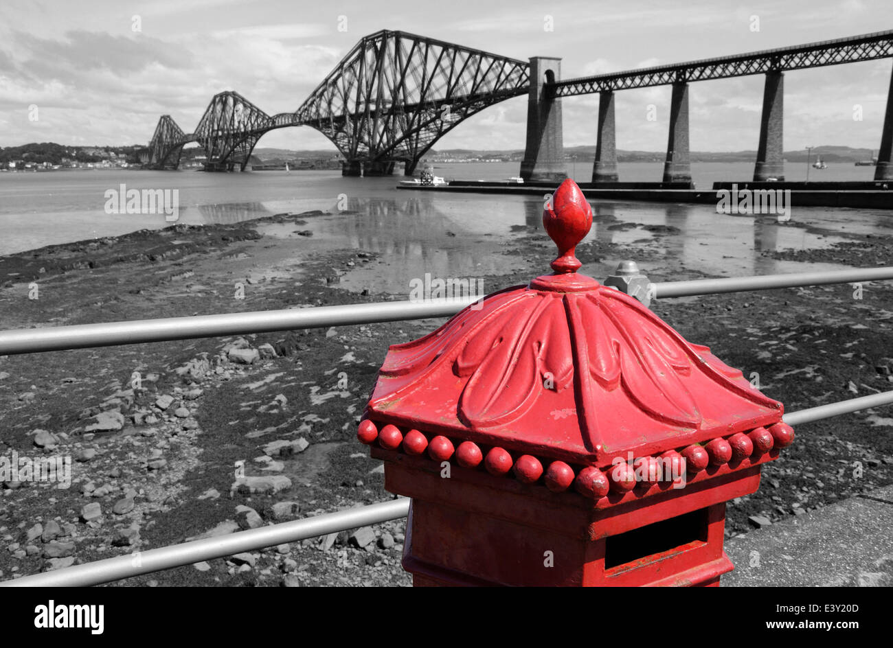 Victorian postbox in front of the Forth Rail Bridge, South Queensferry Stock Photo