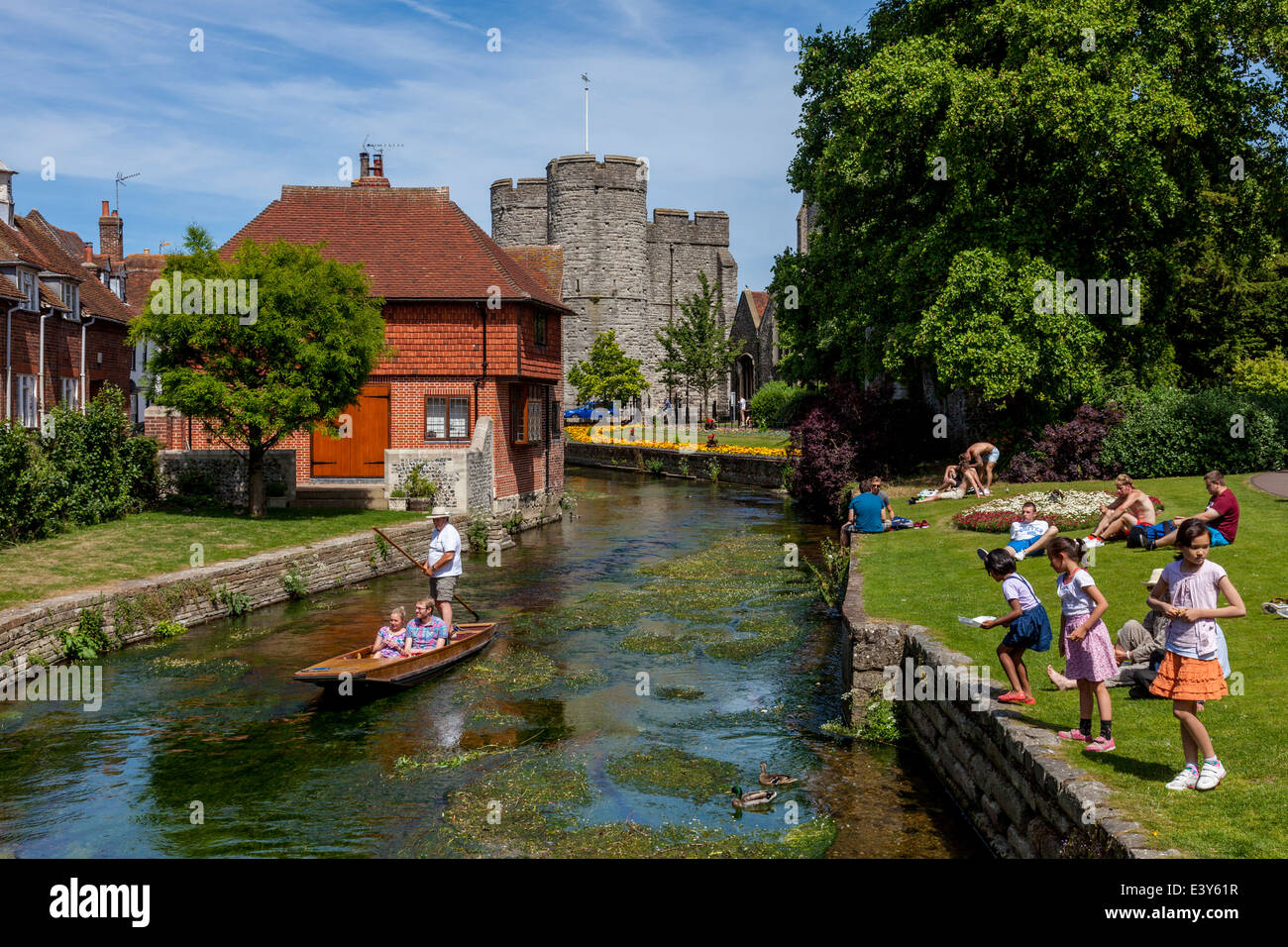 punting-on-the-river-stour-canterbury-kent-uk-stock-photo-alamy