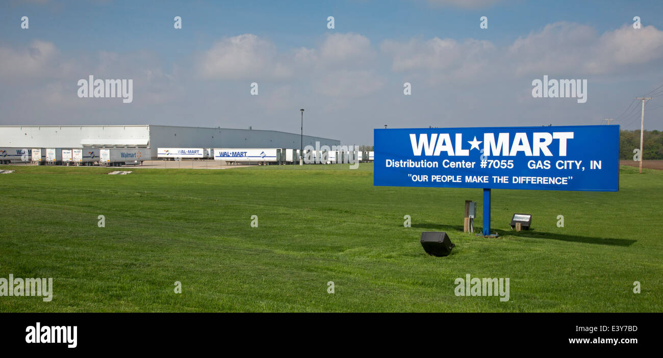 Gas City, Indiana - Wal Mart distribution center. Stock Photo