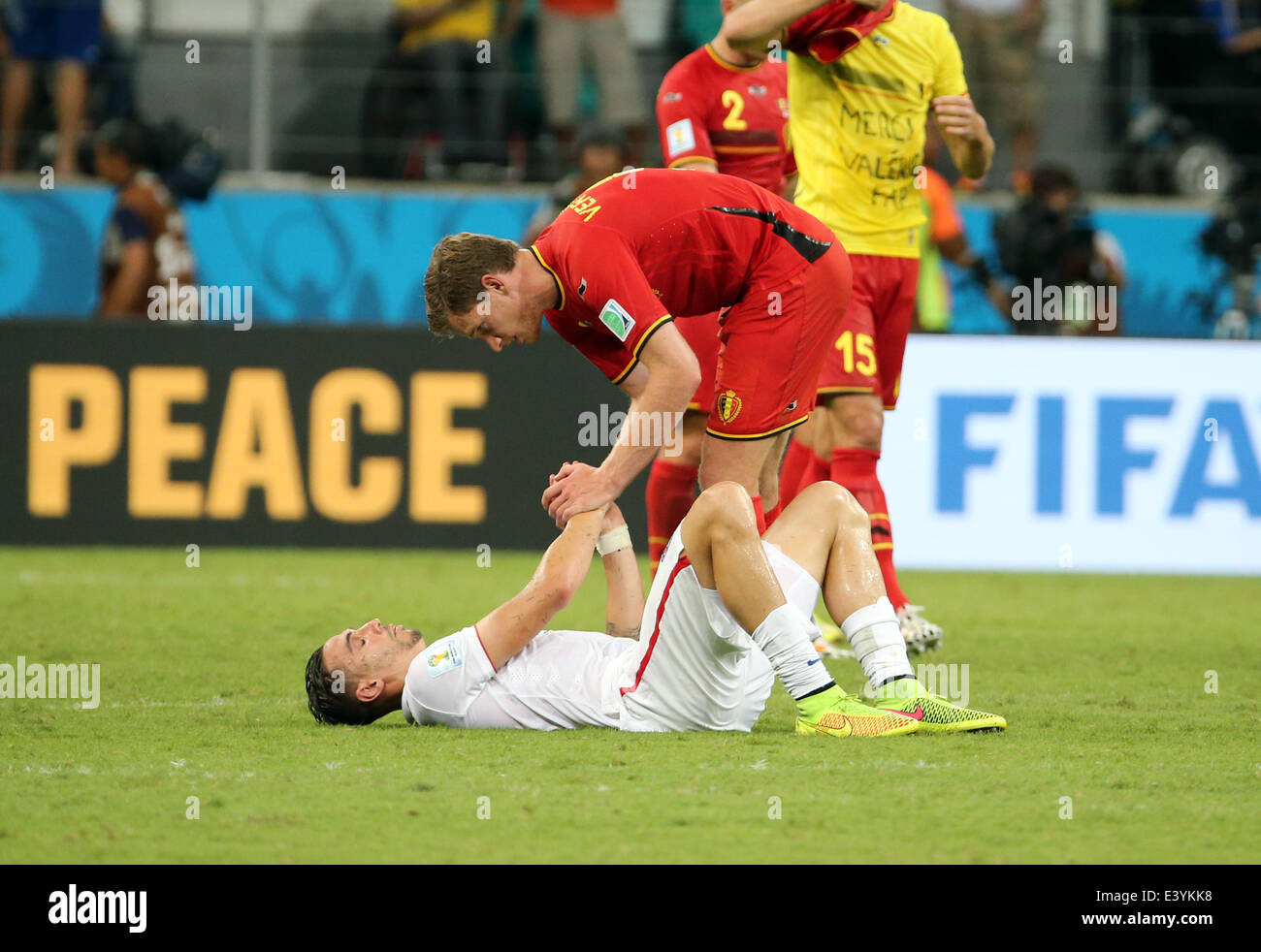 Salvador, Brazil. 01st July, 2014. World Cup 2nd Round. Belgium versus USA in the last 16 knockout stage. Vertonghen comforts Besler at the end of match Credit:  Action Plus Sports/Alamy Live News Stock Photo
