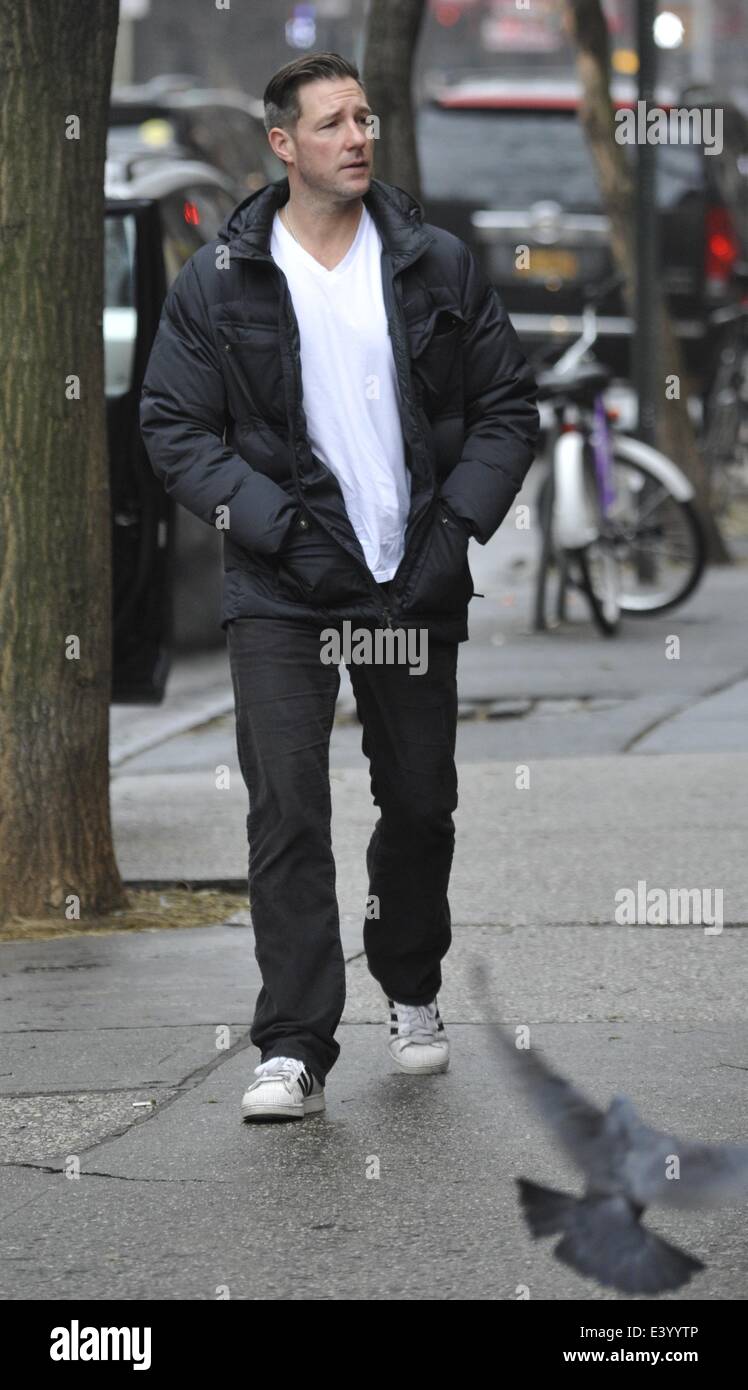 Ed Burns takes his children to school  Featuring: Ed Burns Where: Manhattan, New York, United States When: 05 Dec 2013 Stock Photo