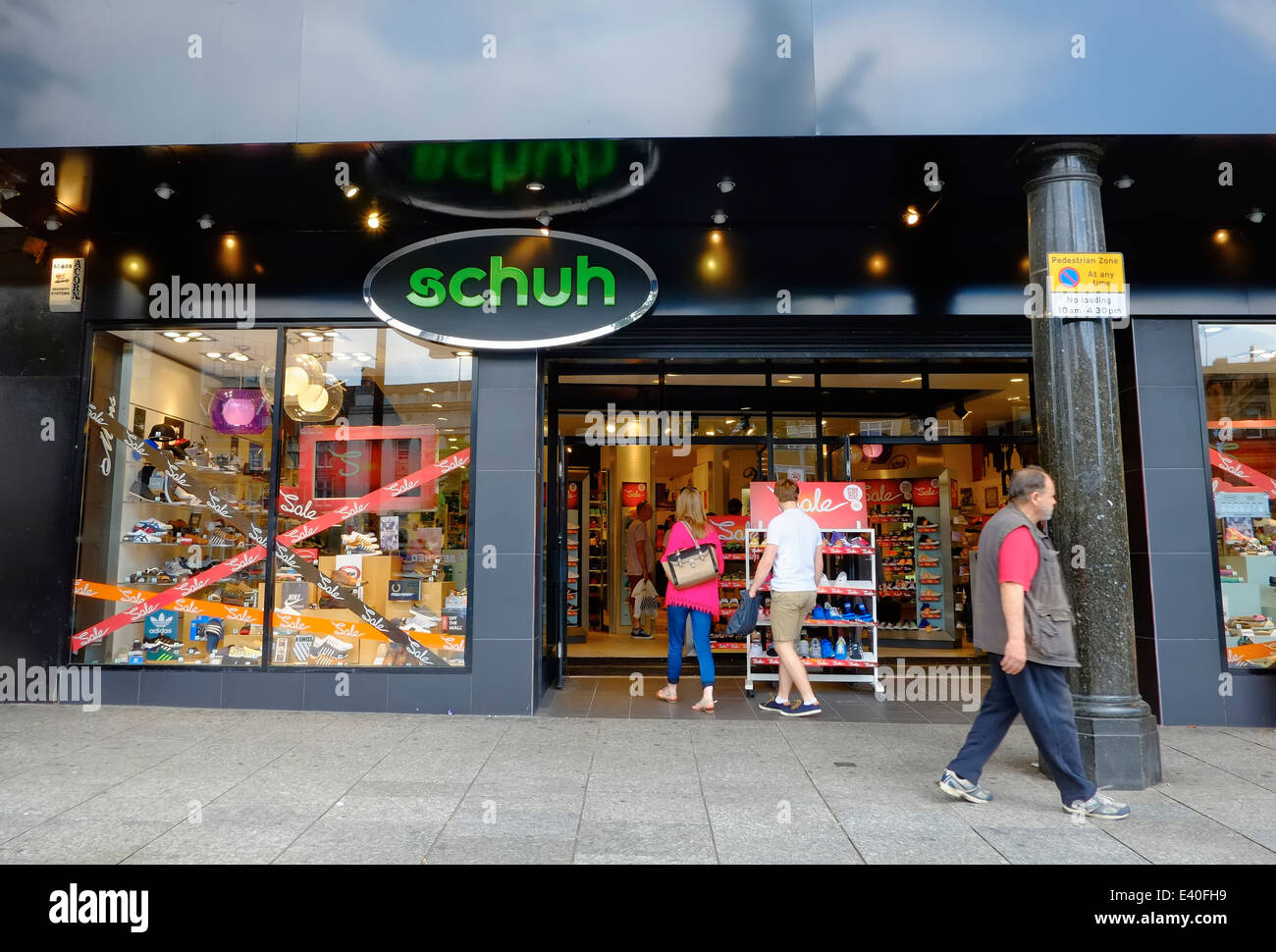 Schuh store Nottingham England UK Stock Photo - Alamy