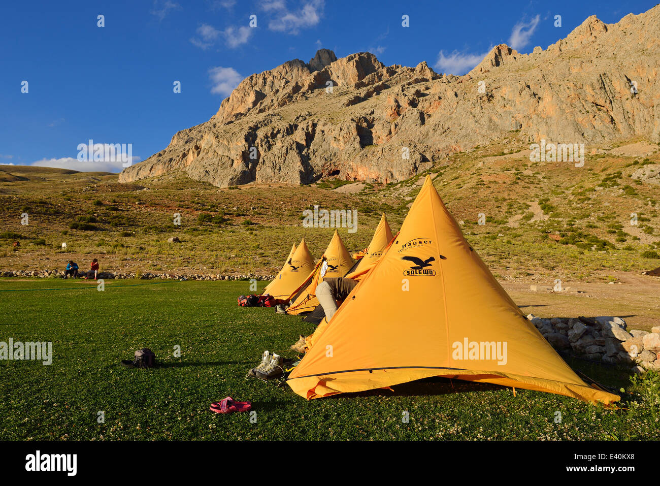 Turkey, Aladaglar National Park, Tents at Sokullupinar Camp Stock Photo