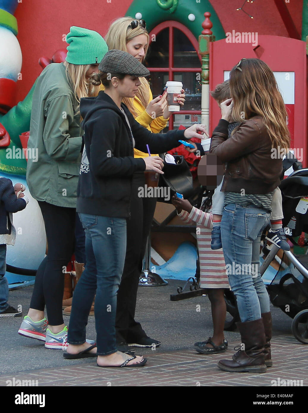 Fitness guru Jillian Michaels and her partner Heidi Rhoades visit Santa ...