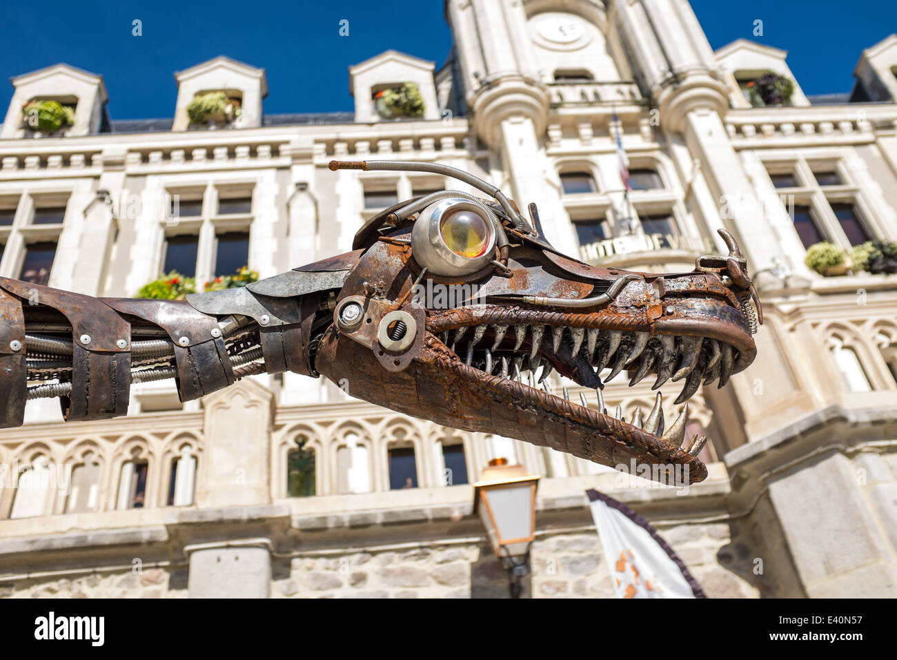 Dragon City Metal Dragon