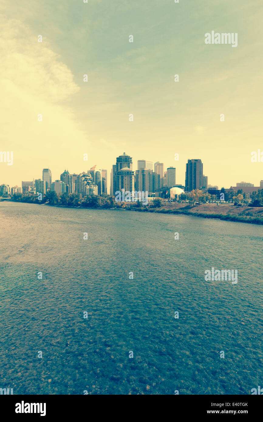 Calgary bow skyscraper skyline hi-res stock photography and images - Alamy
