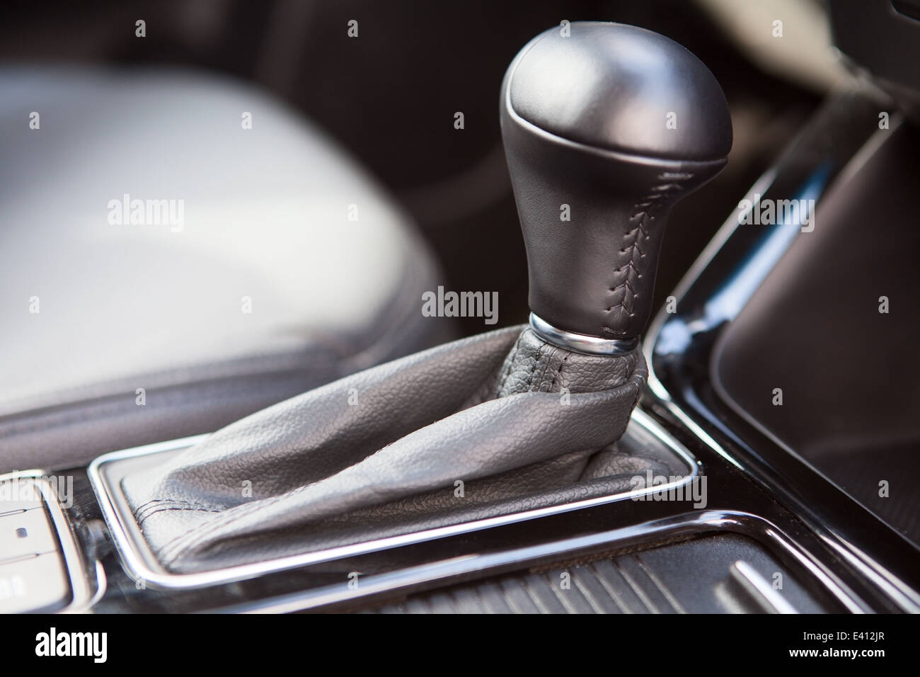 Automatic car gear box hi-res stock photography and images - Alamy
