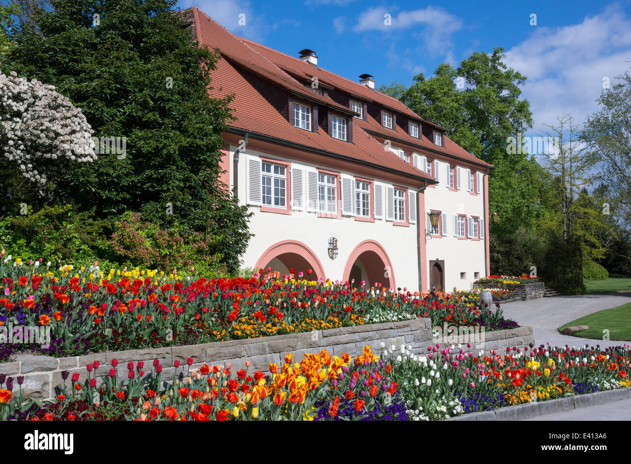 Germany, Baden-Wuerttemberg, Mainau, Archway building Stock Photo - Alamy