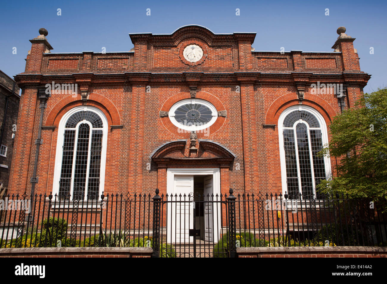 UK England, Suffolk, Bury St Edmunds, Churchgate Street, historic Unitarian Chapel Stock Photo