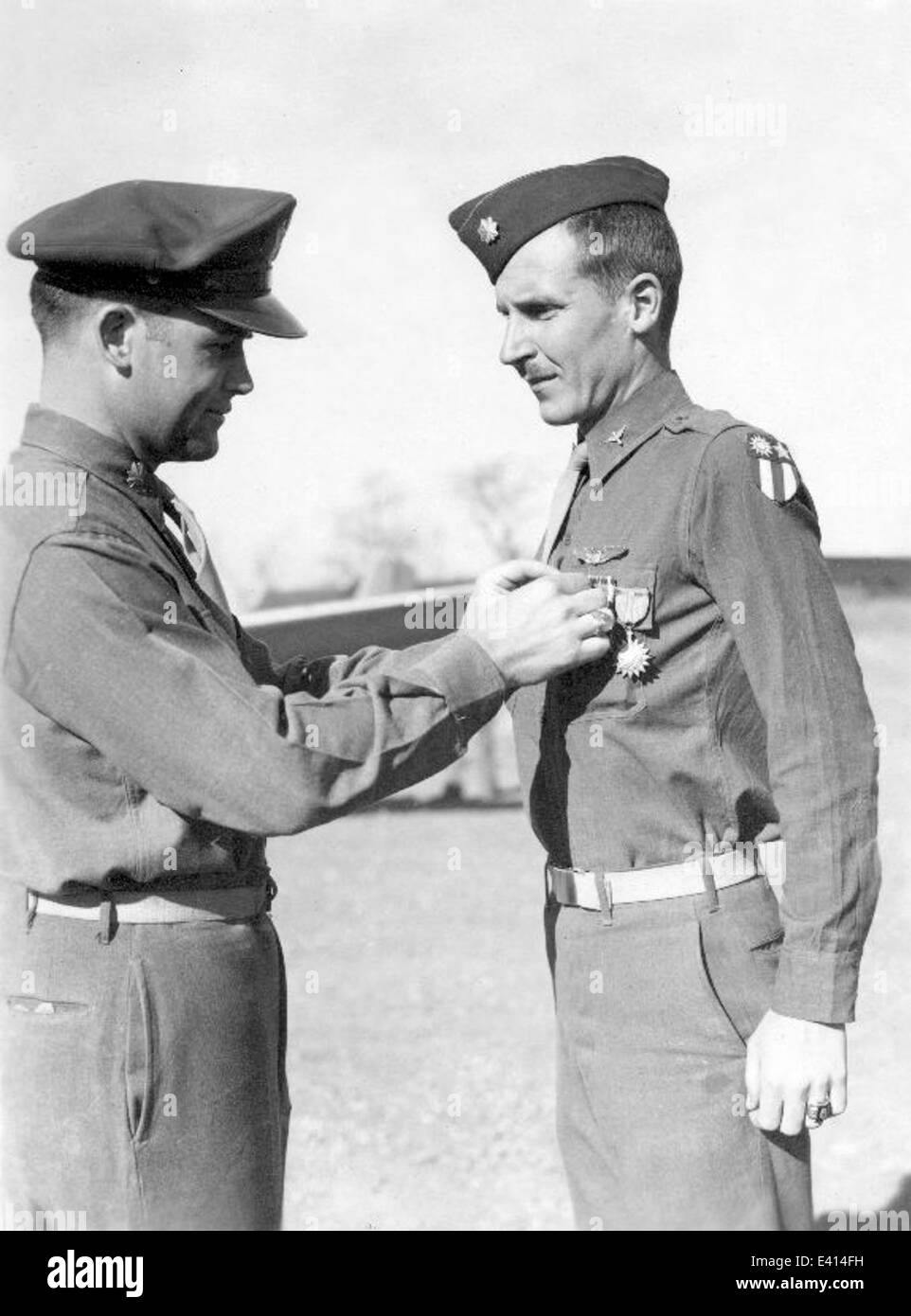 Colonel Ed Rector and Lieutenant Colonel McComas of the 118th Tactical ...