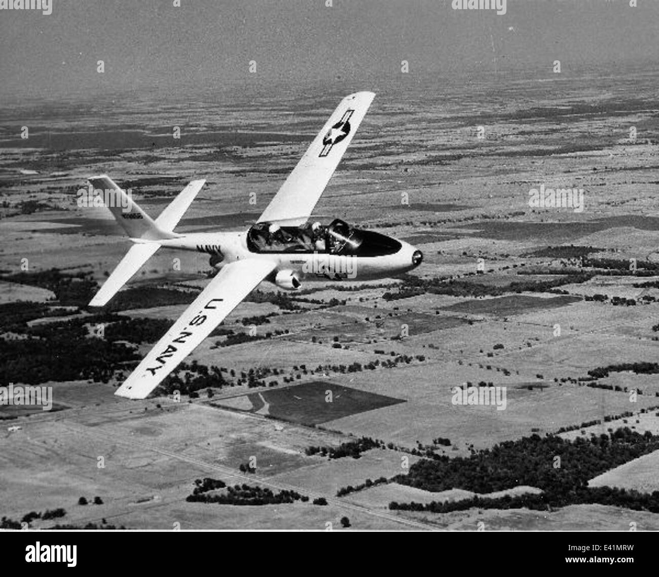 Jet aircraft trainer Black and White Stock Photos & Images - Alamy