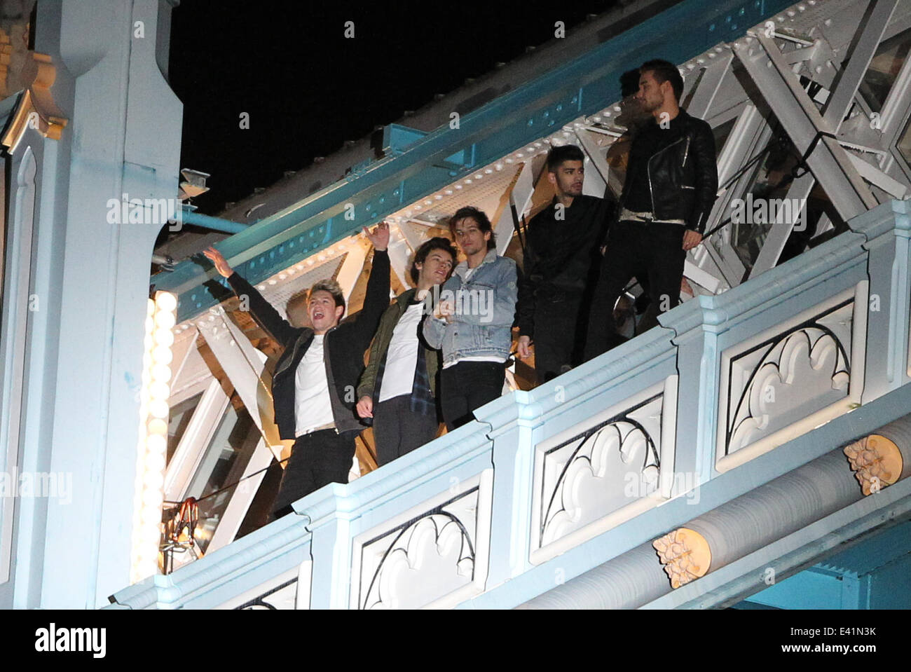 One Direction shoot a new video on top of Tower Bridge. The boys hung ...