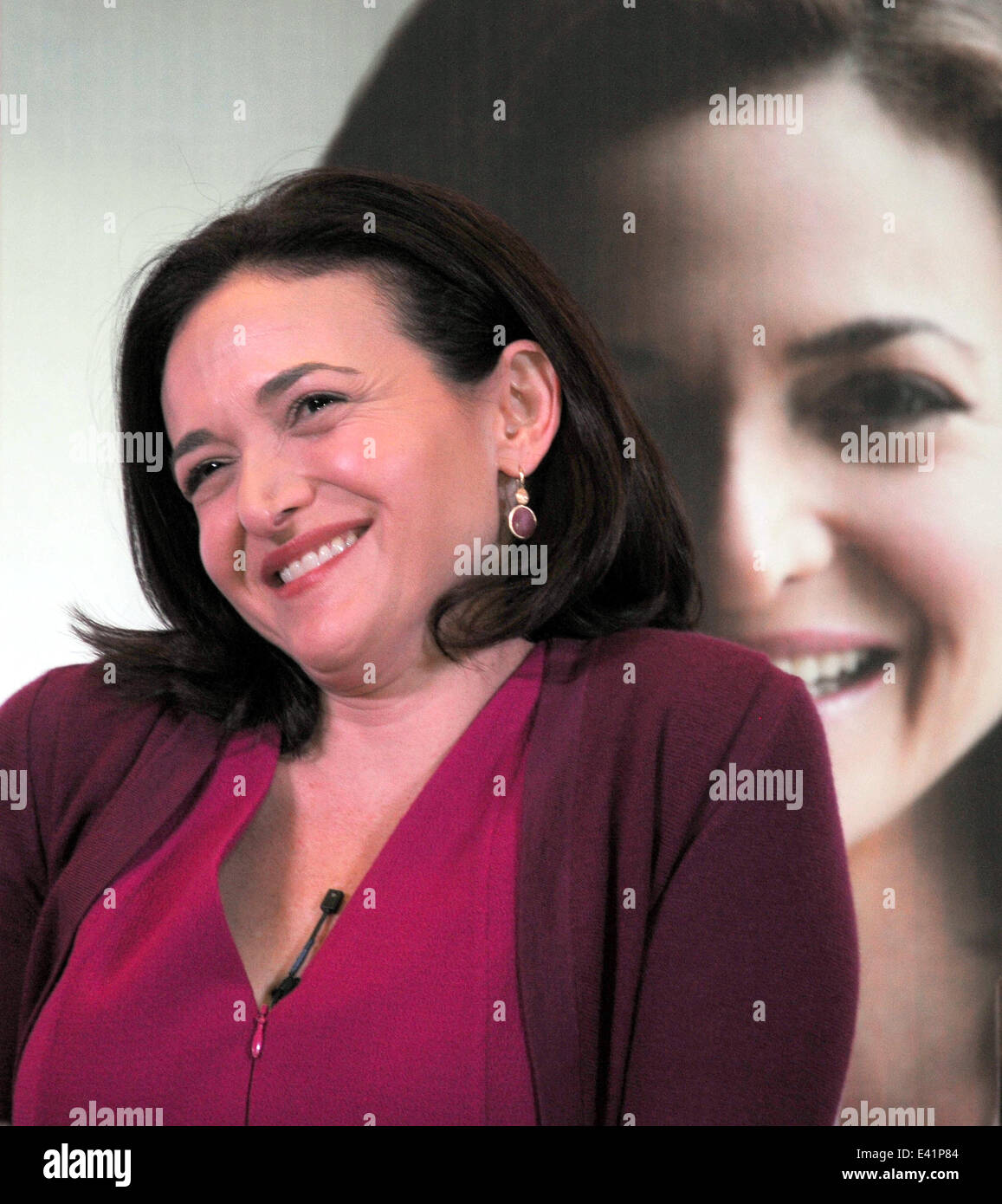 Sheryl sandberg hi-res stock photography and images - Alamy