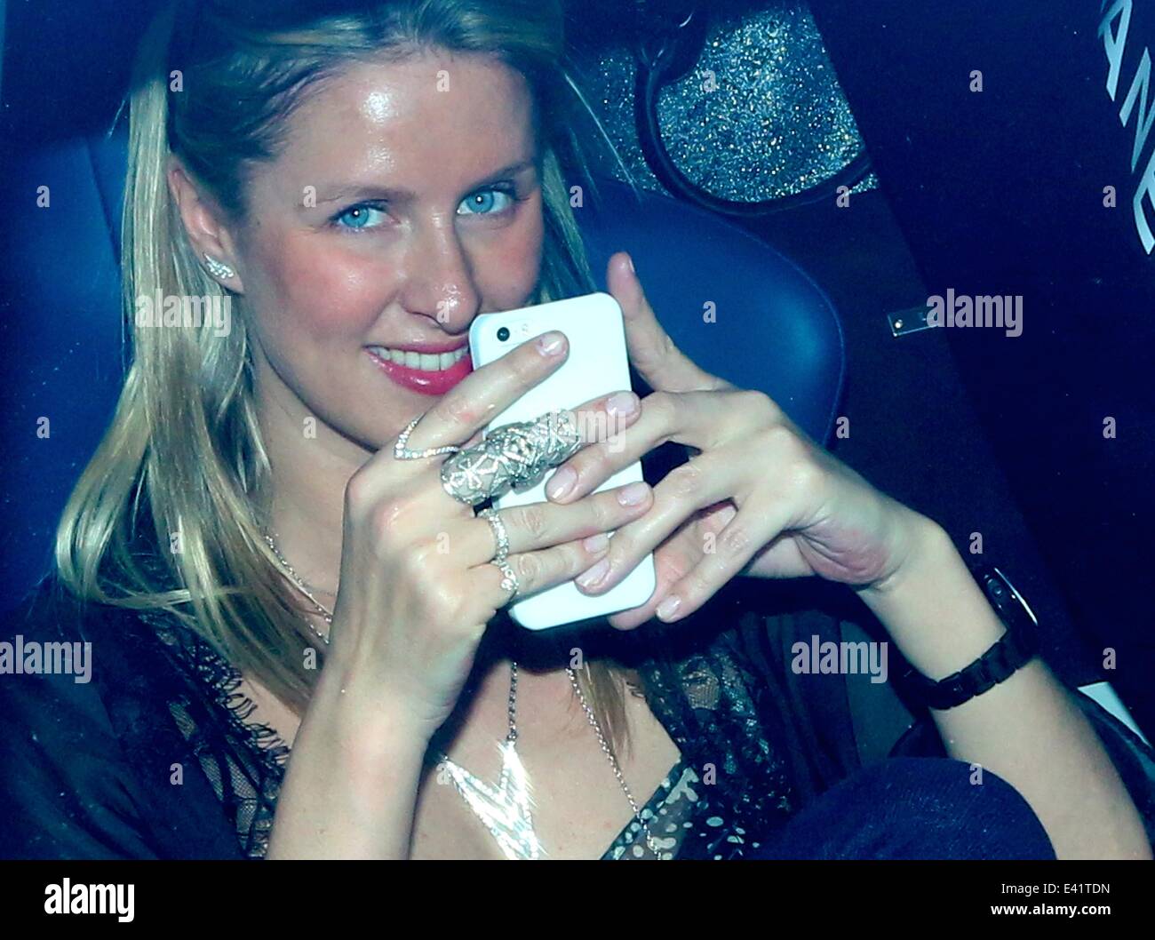 does kathy hilton smoke cigarettes i always love when they show a closet smoking housewife- but, LVP was a surprise during my rewatch Paris Hilton looks dishevelled as
