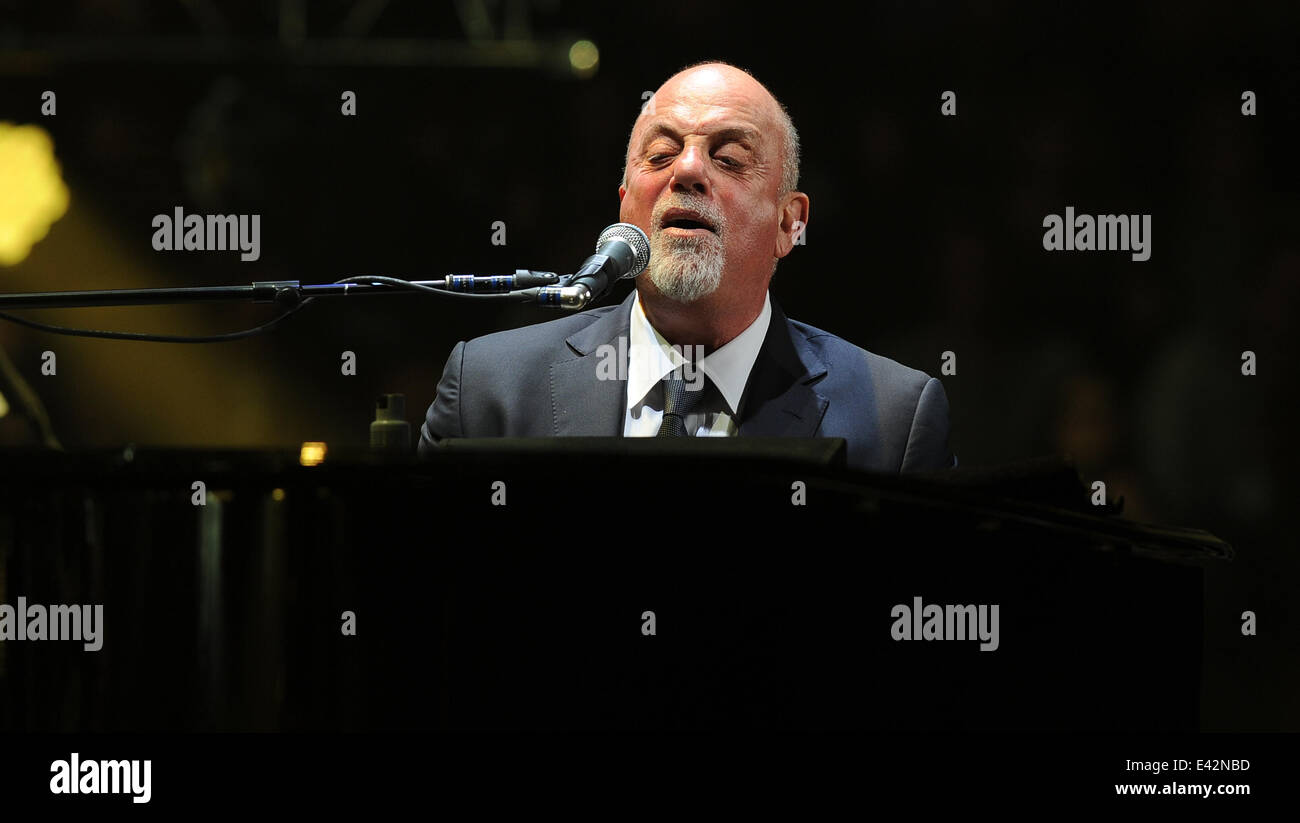 Billy Joel performs live in concert at the BB&T Center Featuring Billy
