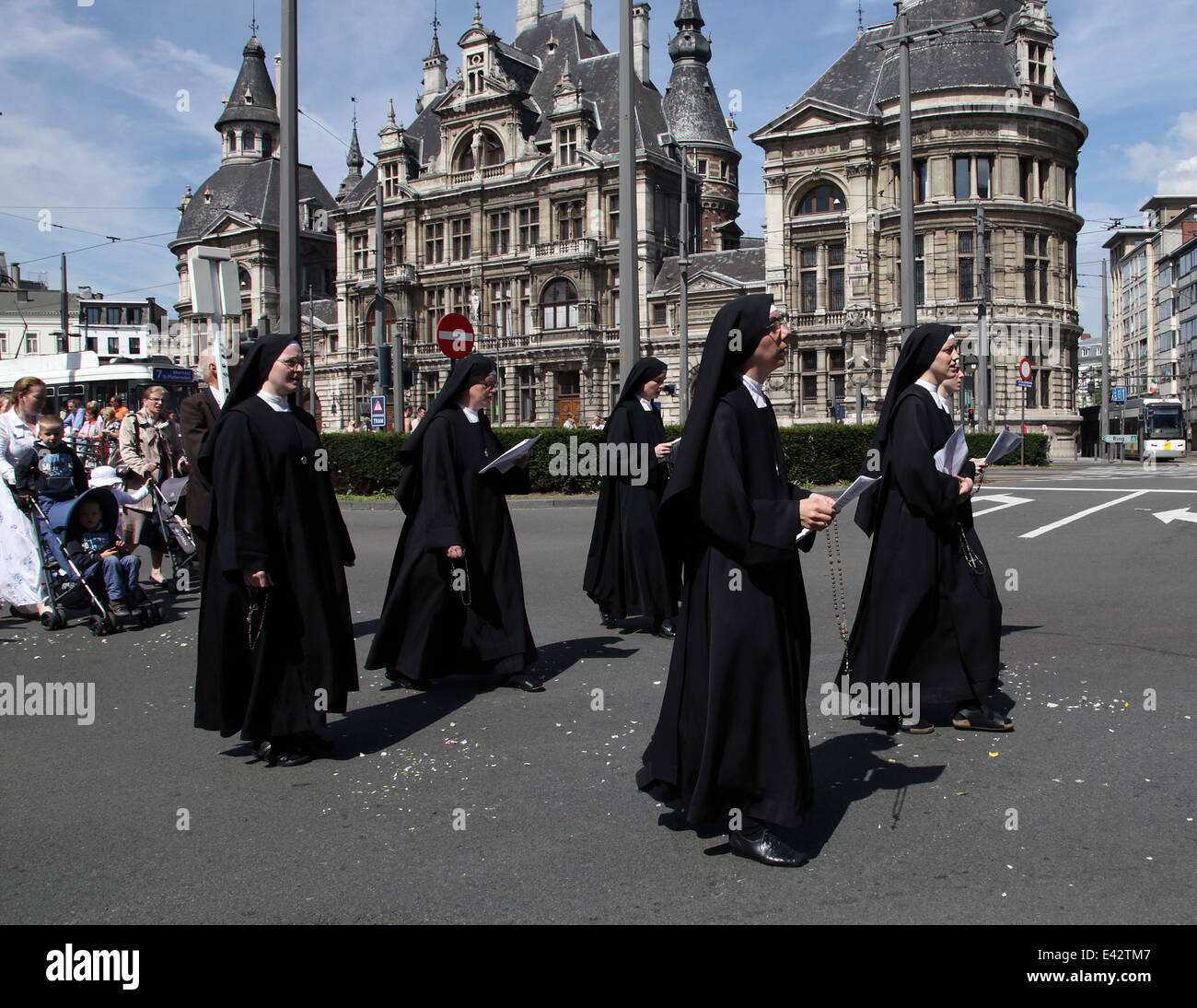 Corpus Christi procession Hemelstraat Antwerp Belgium.Dies Sanctissimi Corporis et Sanguinis Domini Iesu Christi Stock Photo