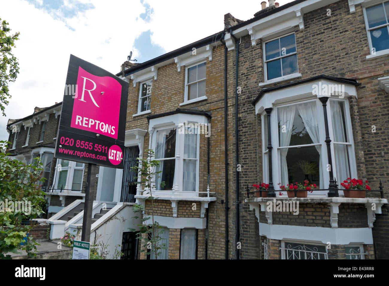 Hackney estate agent hires stock photography and images Alamy