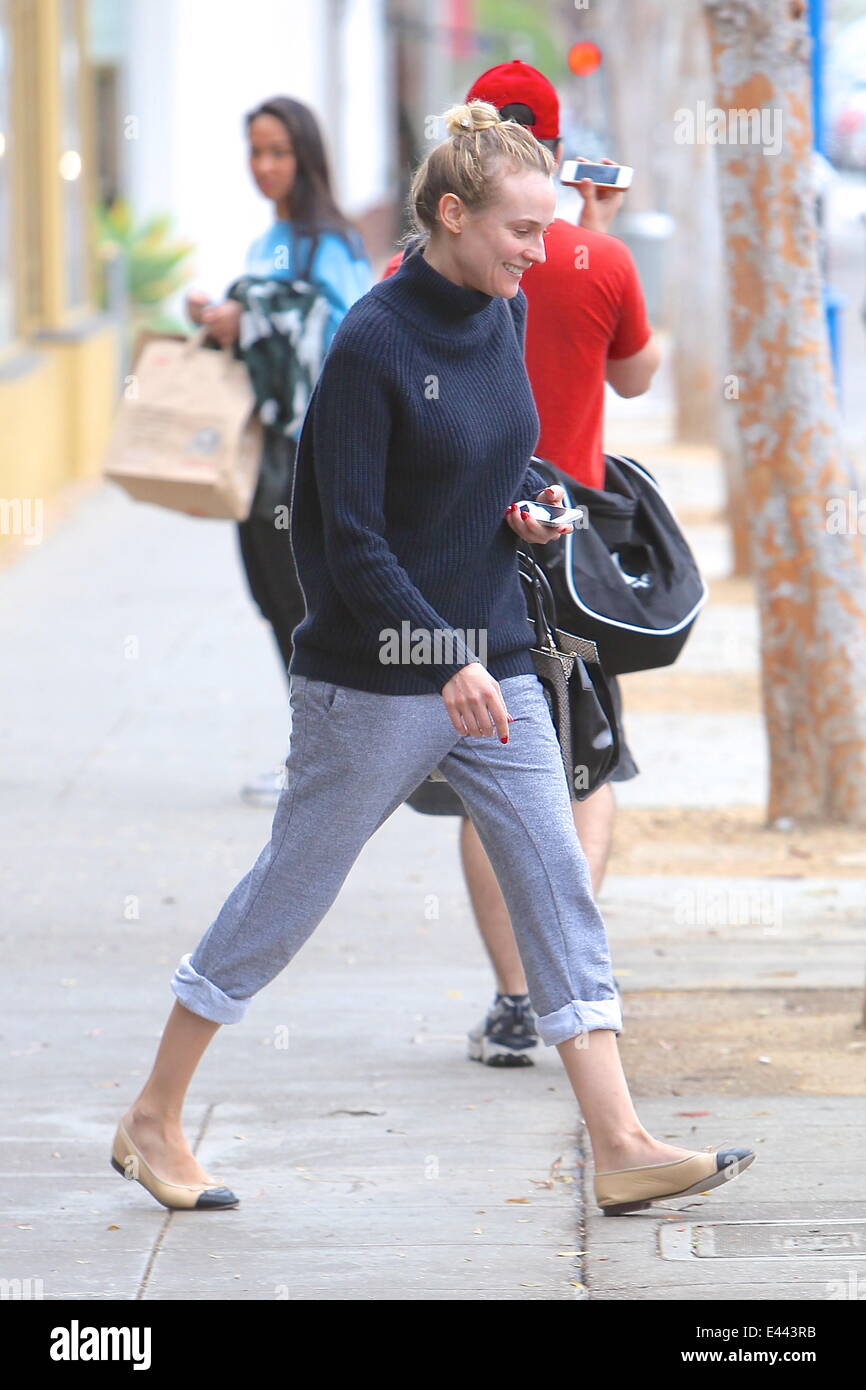 Diane Kruger leaving a gym wearing no-make up  Featuring: Diane Kruger Where: Los Angeles, California, United States When: 24 Jan 2014 Stock Photo