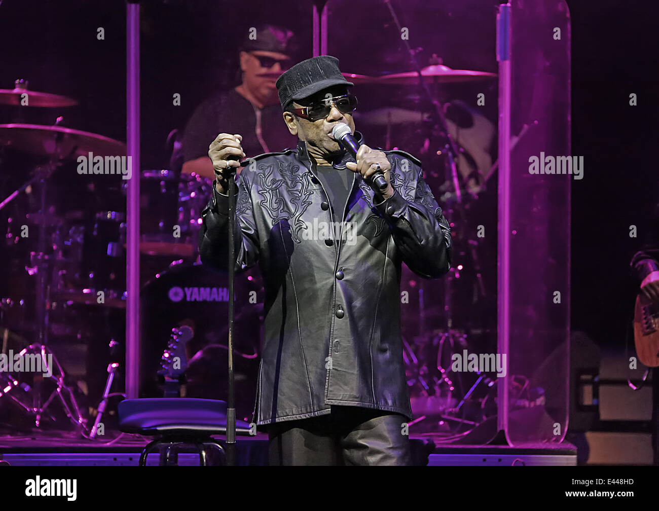 Bobby Womack Concert High Resolution Stock Photography And Images Alamy bobby-womack-concert-high-resolution-stock-photography-and-images-alamy