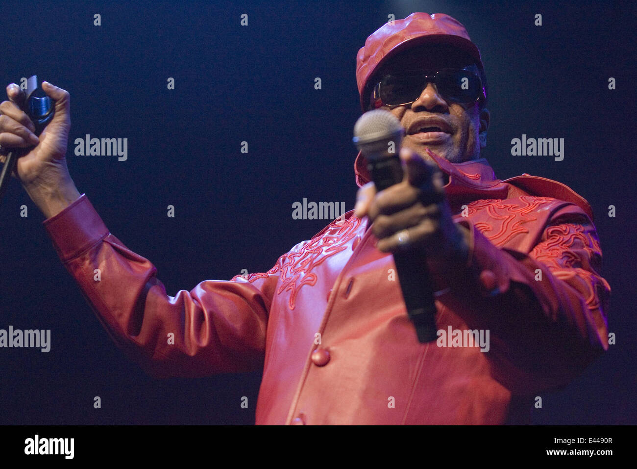 Bobby Womack Performing Live On Stage At The Royal Concert Hall bobby-womack-performing-live-on-stage-at-the-royal-concert-hall