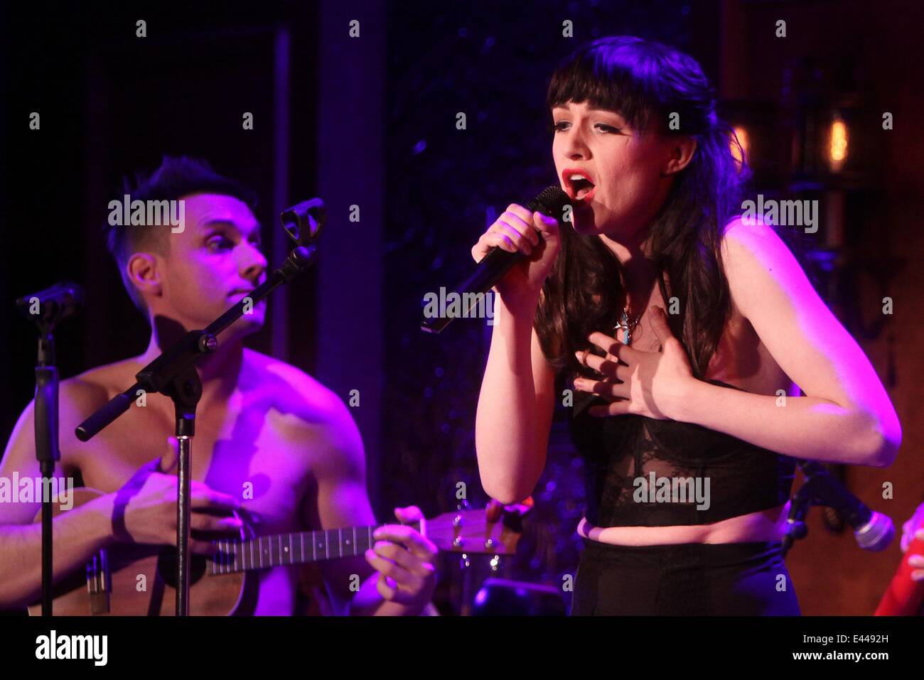 Skivvies Scene Skivvies in concert special guests hi-res stock photography and images ...