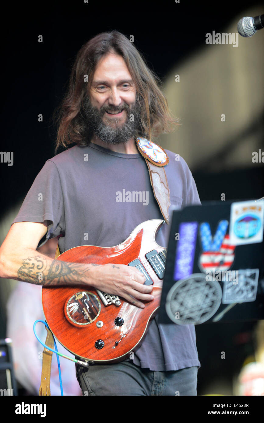 Chris Robinson Guitarist