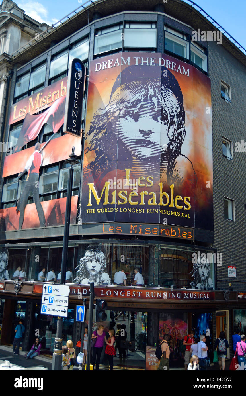 Les miserables broadway hi-res stock photography and images - Alamy