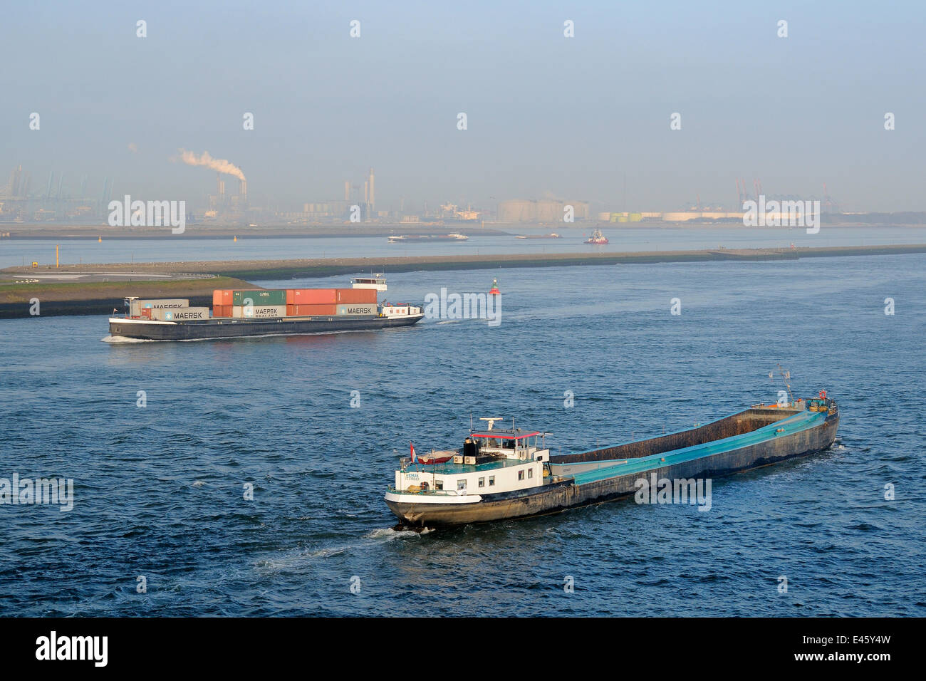 Small container hi-res stock photography and images - Alamy