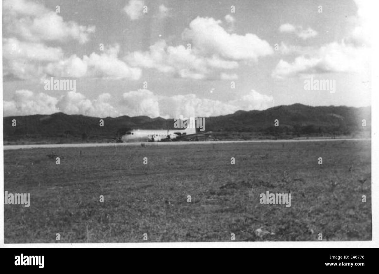 C54 Wheels up Stock Photo Alamy