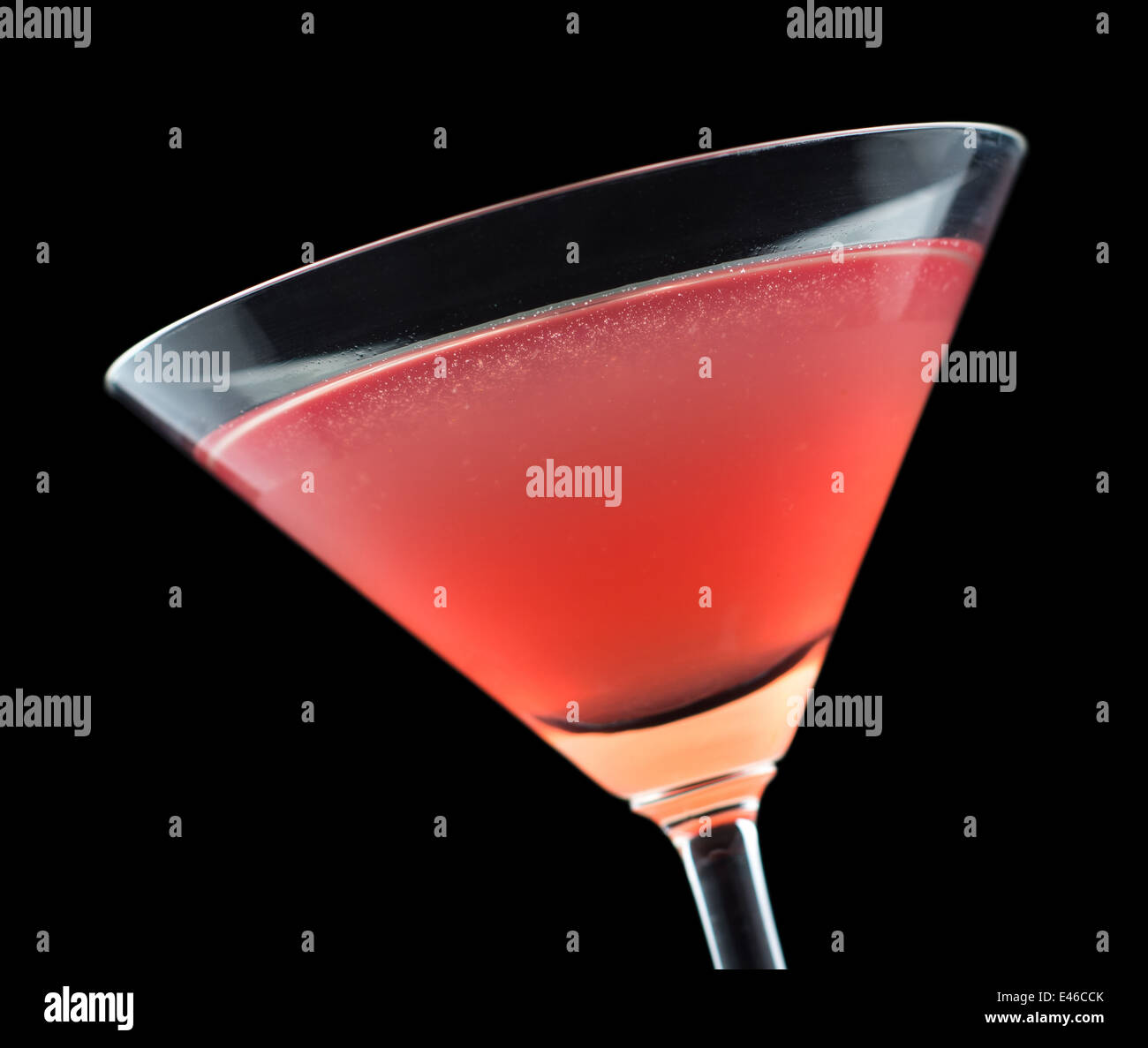 French Martini cocktail, consisting of vodka, raspberry liqueur and