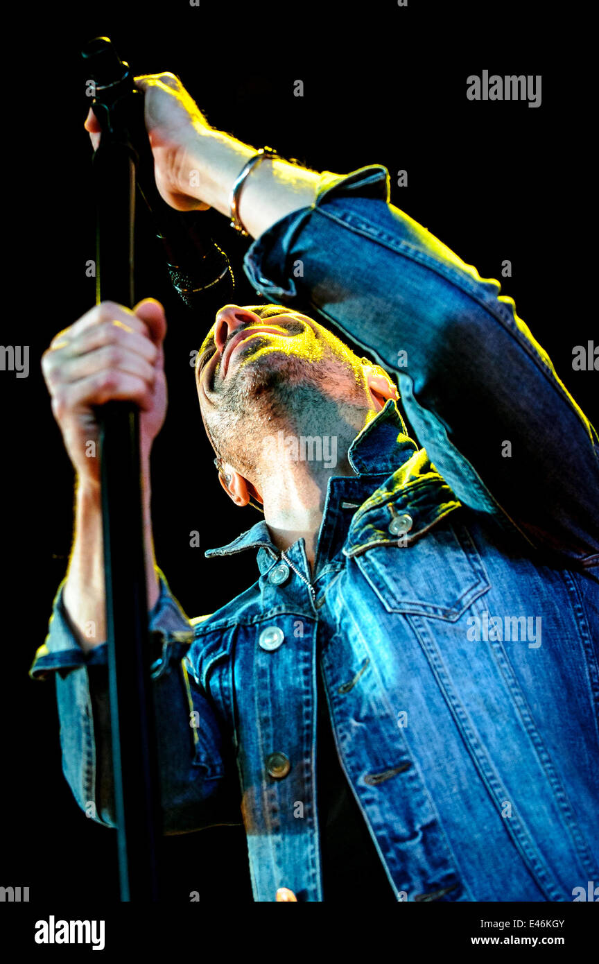 Toronto, Ontario, Canada. 3rd July, 2014. American rock band Daughtry performed at Molson Canadian Amphitheatre in Toronto. Band members: CHRIS DAUGHTRY, JOSH STEELY, JOSH PAUL, BRIAN CRADDOCK, ELVIO FERNANDES Credit:  Igor Vidyashev/ZUMA Wire/Alamy Live News Stock Photo