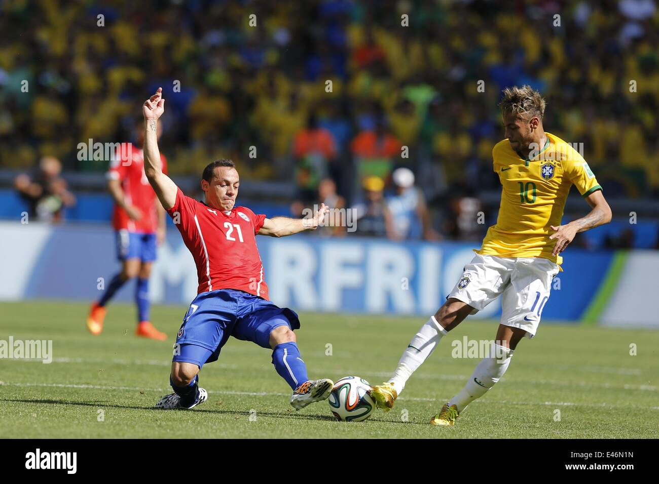 Belo Horizonte, Brazil. 28th June, 2014. (L-R) Marcelo Diaz (CHI), Neymar (BRA) Football/Soccer : FIFA World Cup Brazil 2014 round of 16 match between Brazil and Chile at the Mineirao Stadium in Belo Horizonte, Brazil . © AFLO/Alamy Live News Stock Photo