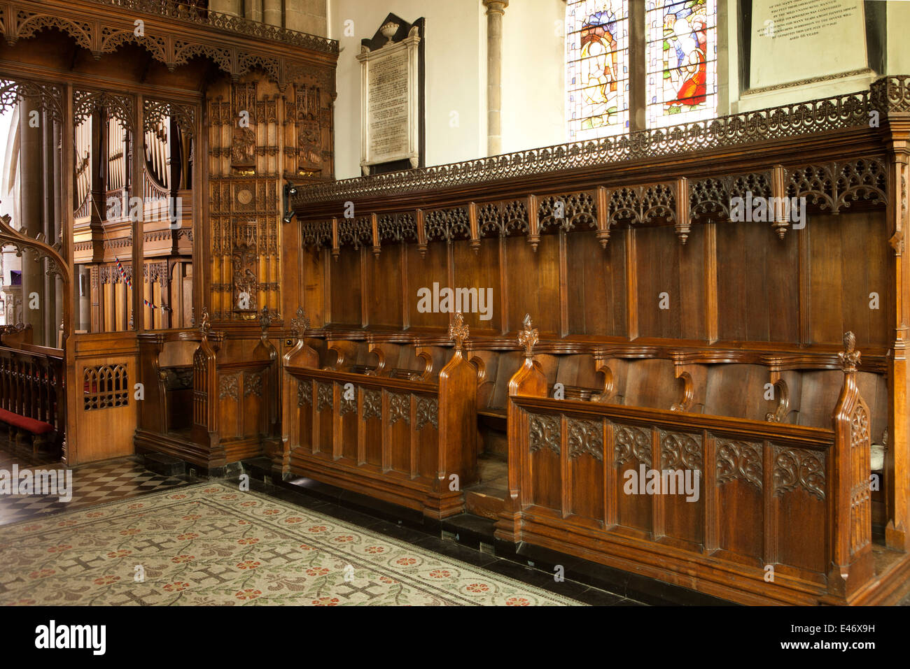 UK, Derbyshire, Peak District, Bakewell, All Saints Church Quire, with ornate priest’s chair Stock Photo