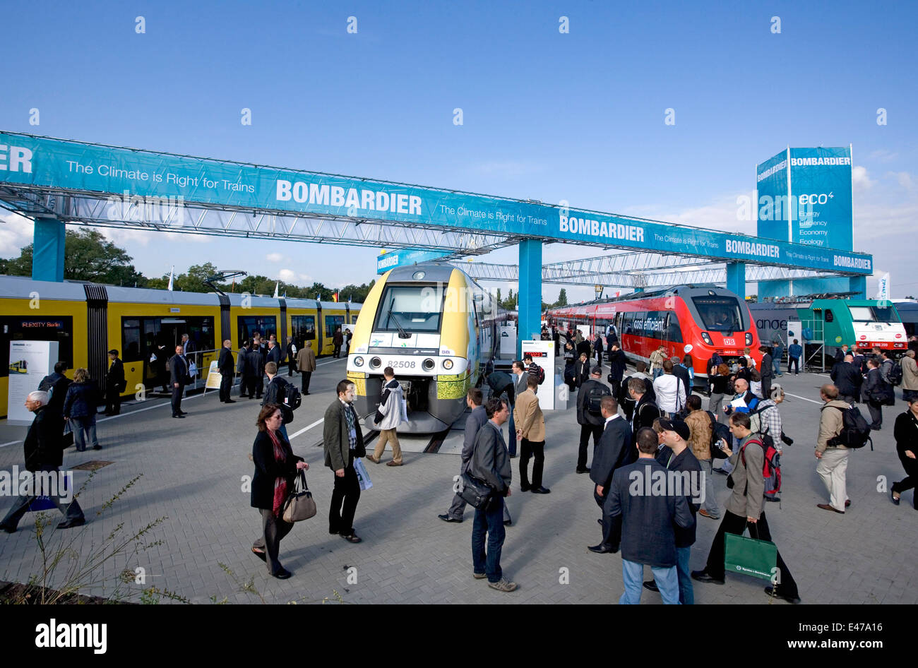 Bombardier logo hi-res stock photography and images - Alamy