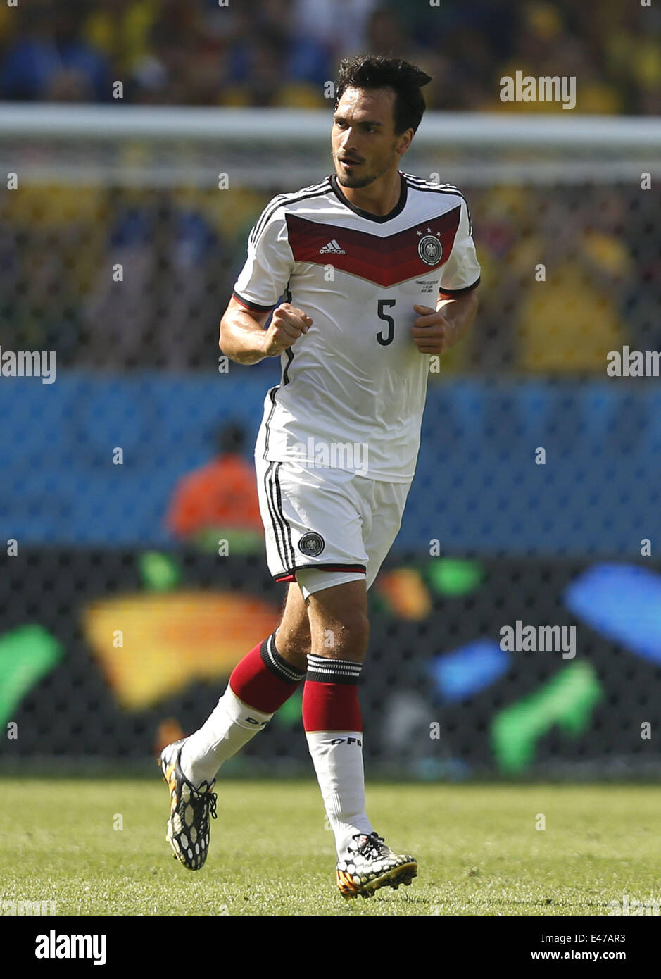 Rio De Janeiro, Brazil. 4th July, 2014. Germany's Mats Hummels celebrates his goal during a quarter-finals match between France and Germany of 2014 FIFA World Cup at the Estadio do Maracana Stadium in Rio de Janeiro, Brazil, on July 4, 2014. Credit:  Wang Lili/Xinhua/Alamy Live News Stock Photo