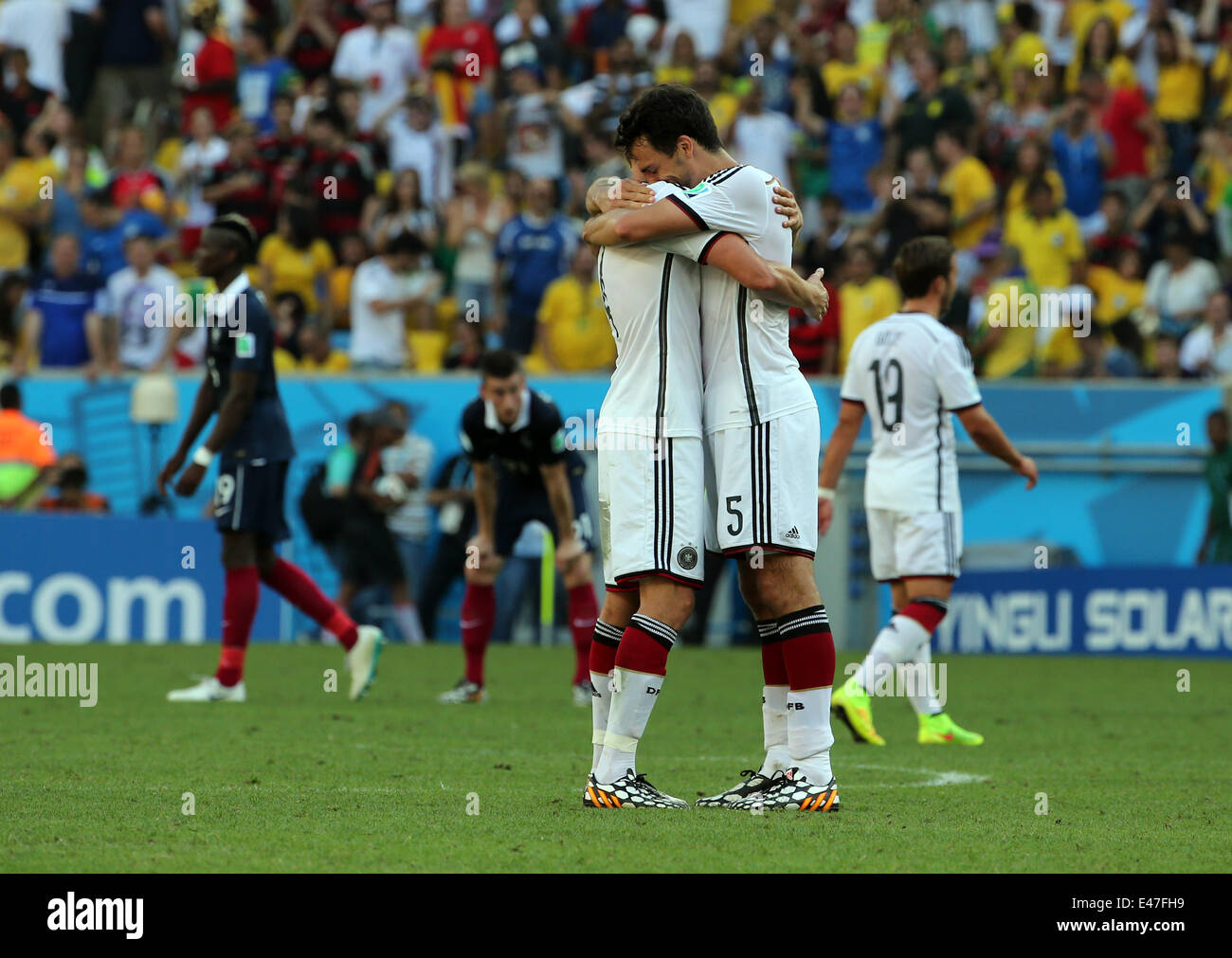 Rio De Janerio, Brazil. 04th July, 2014. FIFA World Cup 2014 quarter final soccer match between France and Germany at Estadio do Maracana in Rio de Janeiro, Brazil. Hummels celebrates at end of match Credit:  Action Plus Sports/Alamy Live News Stock Photo
