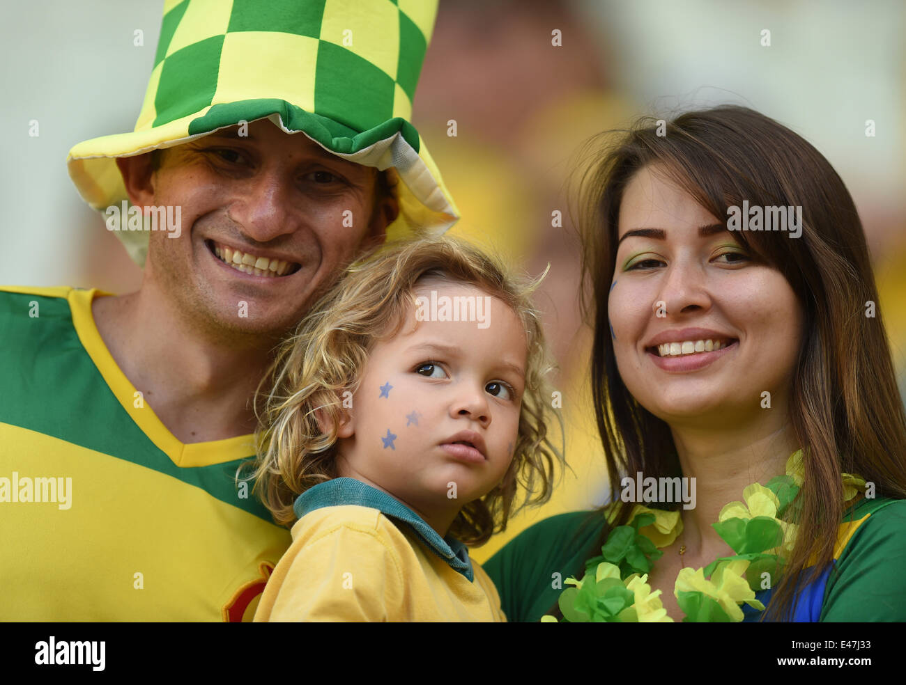 Brazilian family hi-res stock photography and images - Alamy