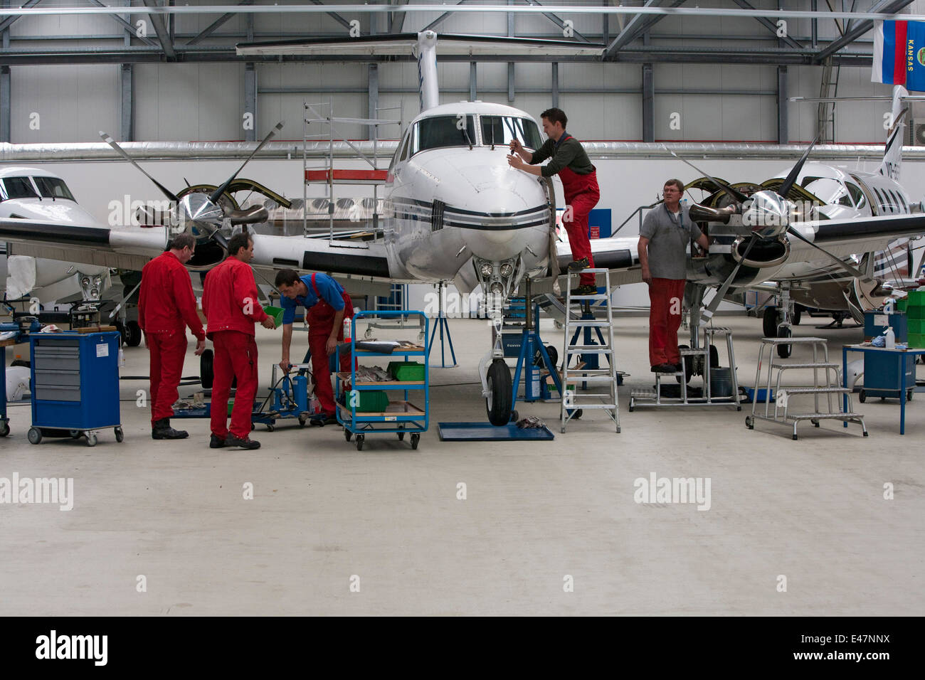 bombardier aviation services berlin gmbh