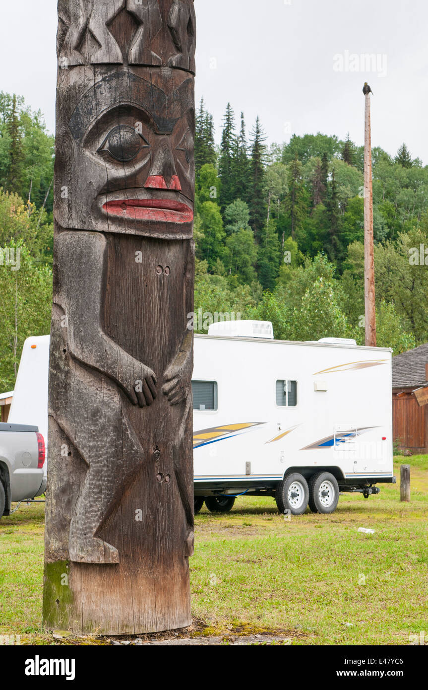 Totem pole museum hi-res stock photography and images - Alamy