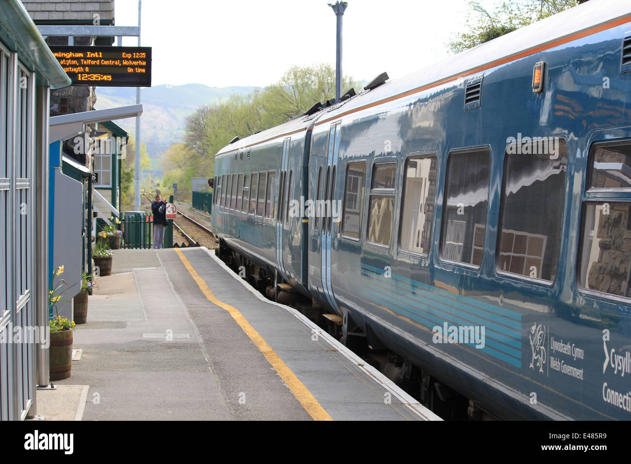 Newtown powys train station hires stock photography and images Alamy