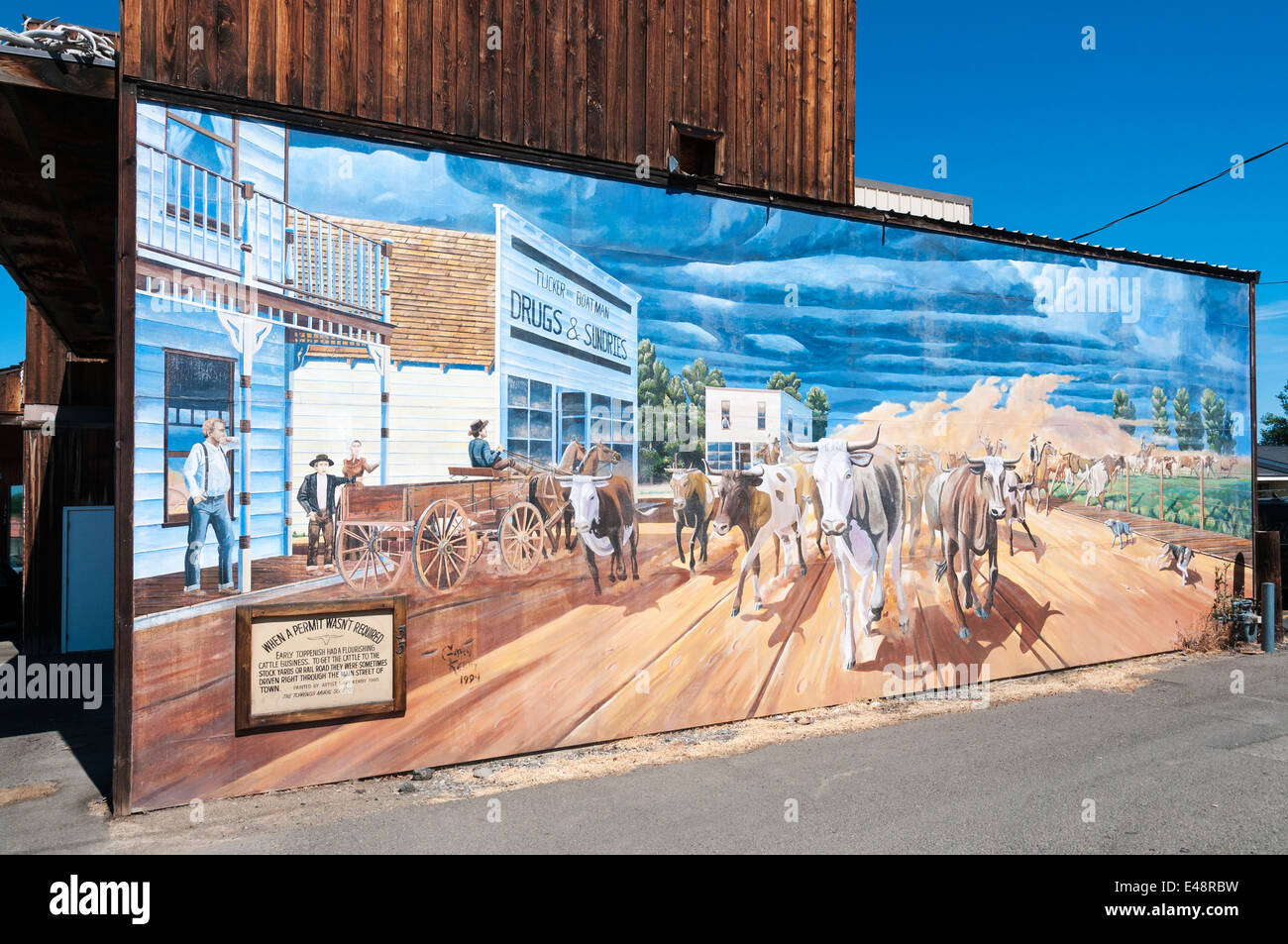 Washington, Toppenish, historical wall murals Stock Photo - Alamy