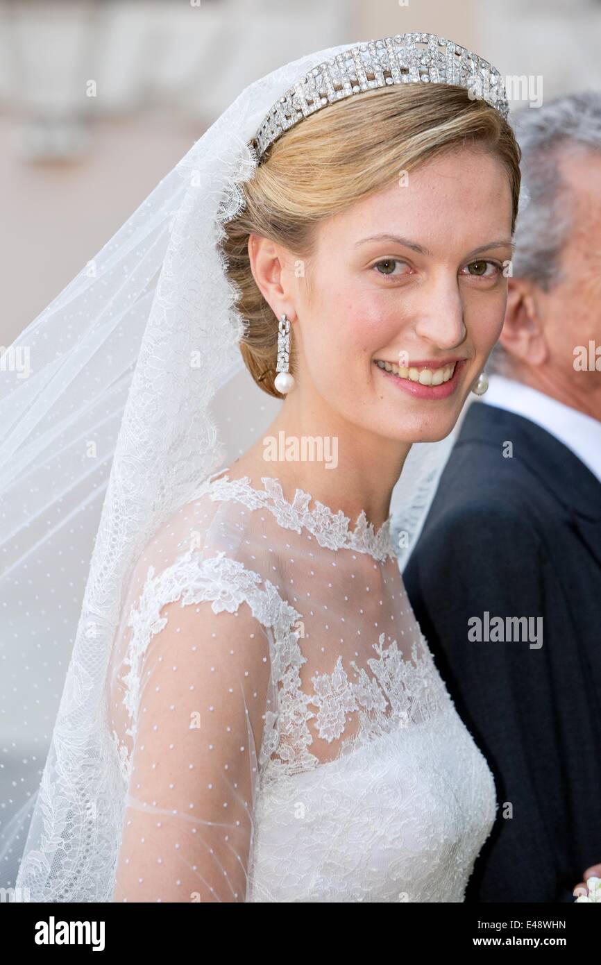 Rome, Italy. 5th July, 2014. Bride Elisabetta Maria Rosboch von Wolkenstein at her wedding with Belgian Prince Amedeo at the Basilica di Santa Maria in Trastevere in Rome, Italy, 5 July 2014. Photo: Patrick van Katwijk -NO WIRE SERVICE-/dpa/Alamy Live News Stock Photo