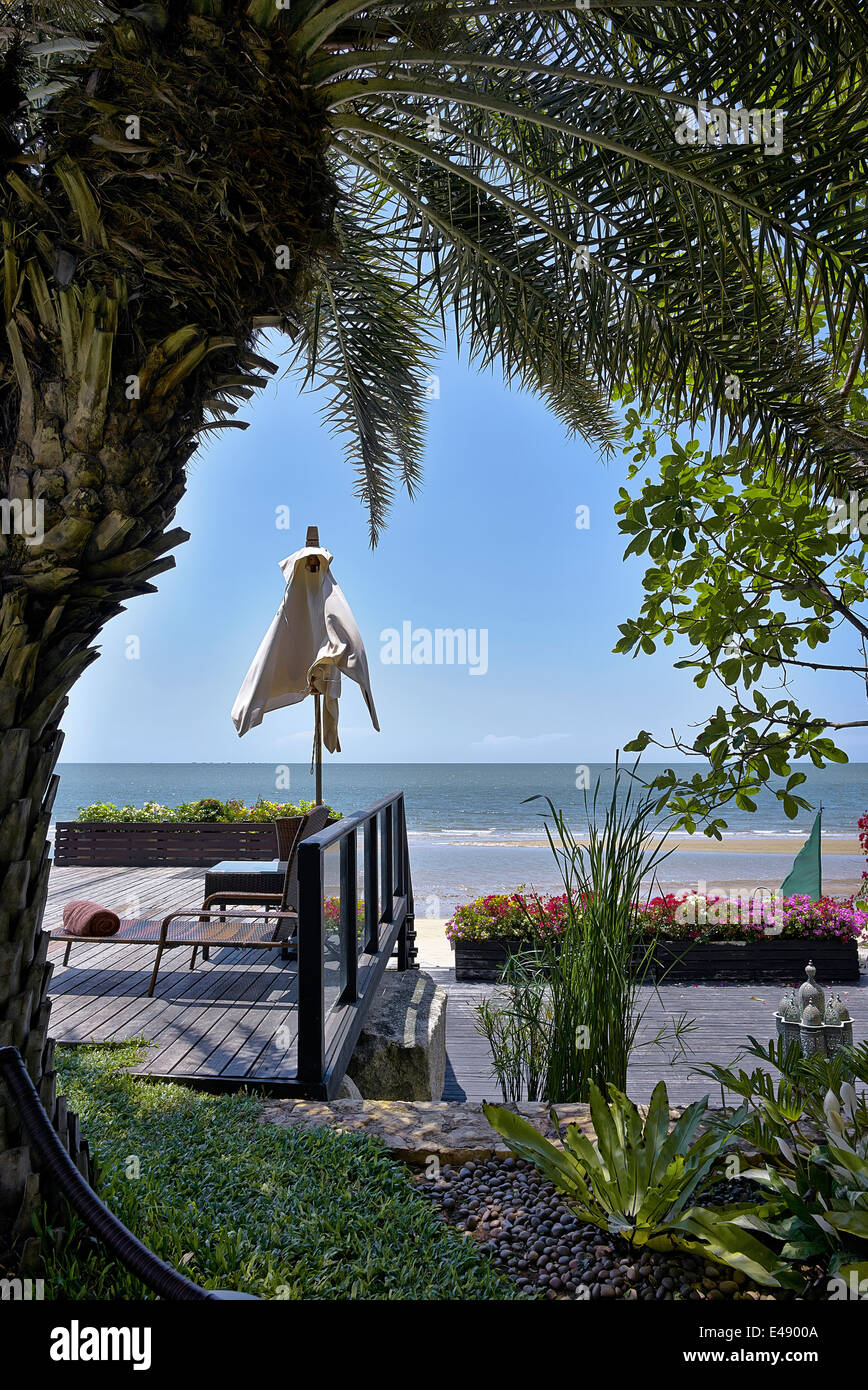 Destination exotic hi-res stock photography and images - Alamy