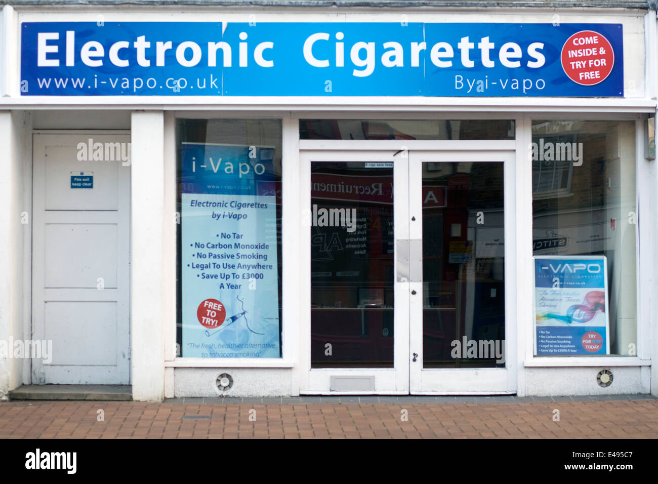 Banbury high street hi-res stock photography and images