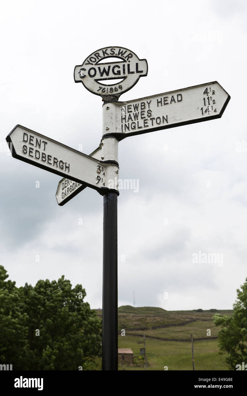 Old style signpost, Yorkshire Stock Photo