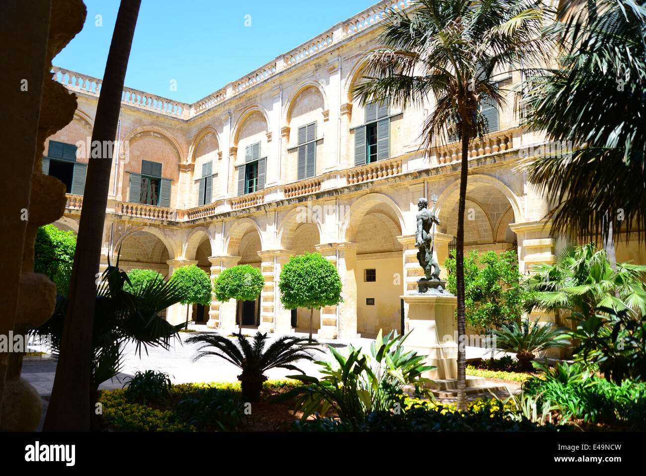 Premium Photo  Grand master's palace valletta malta