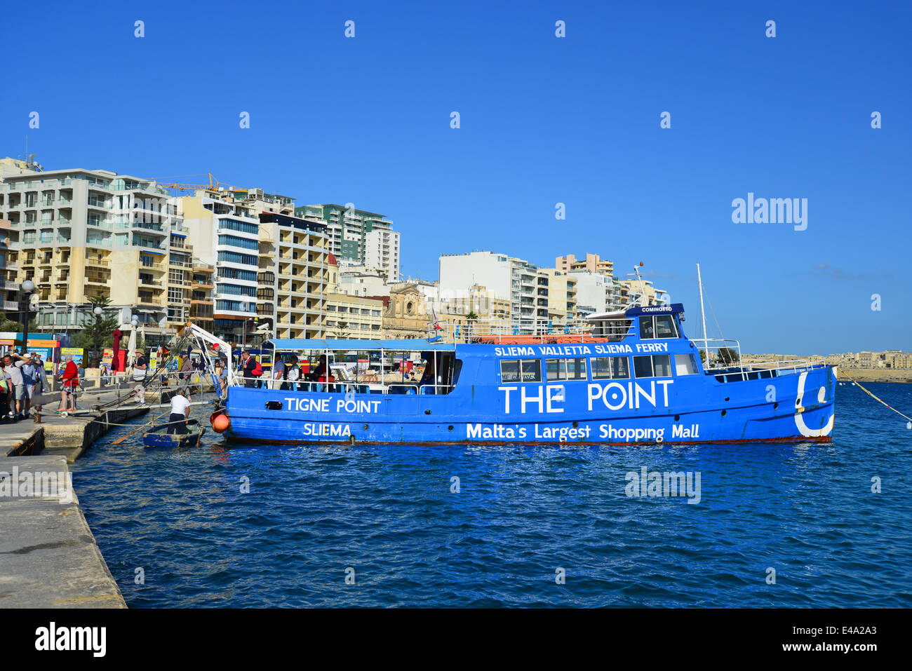 Seafront promenade, Sliema (Tas-Sliema), Northern Harbour District, Malta Xlokk Region, Republic of Malta Stock Photo