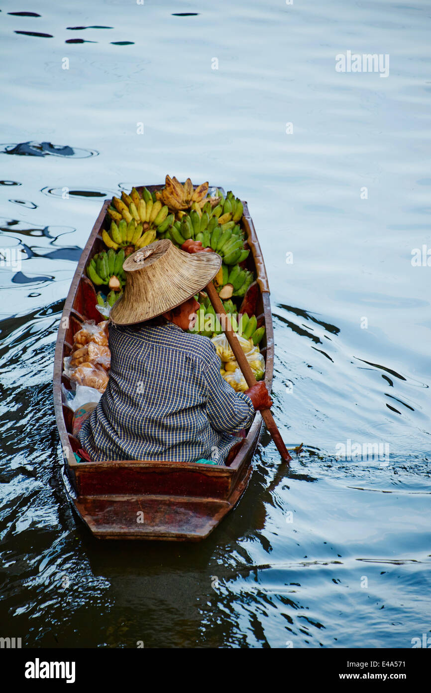 Floating market, Damnoen Saduak, Ratchaburi Province, Thailand, Southeast Asia, Asia Stock Photo
