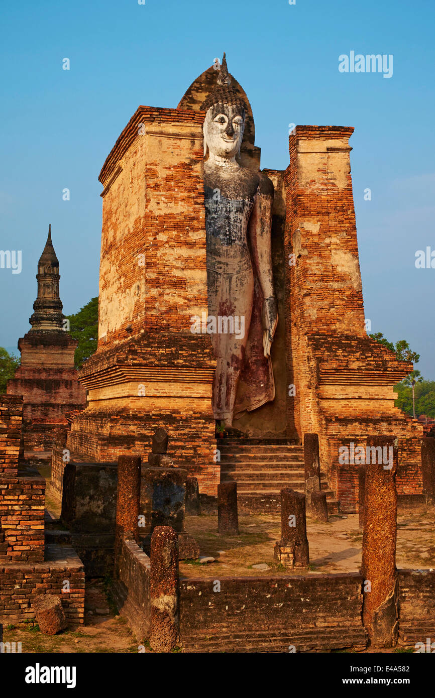 Wat Mahatat, Sukhothai Historical Park, UNESCO World Heritage Site, Sukhothai, Thailand, Southeast Asia, Asia Stock Photo